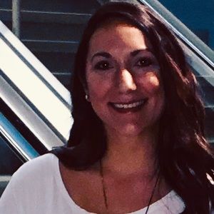 Meet your Posher, Kerri